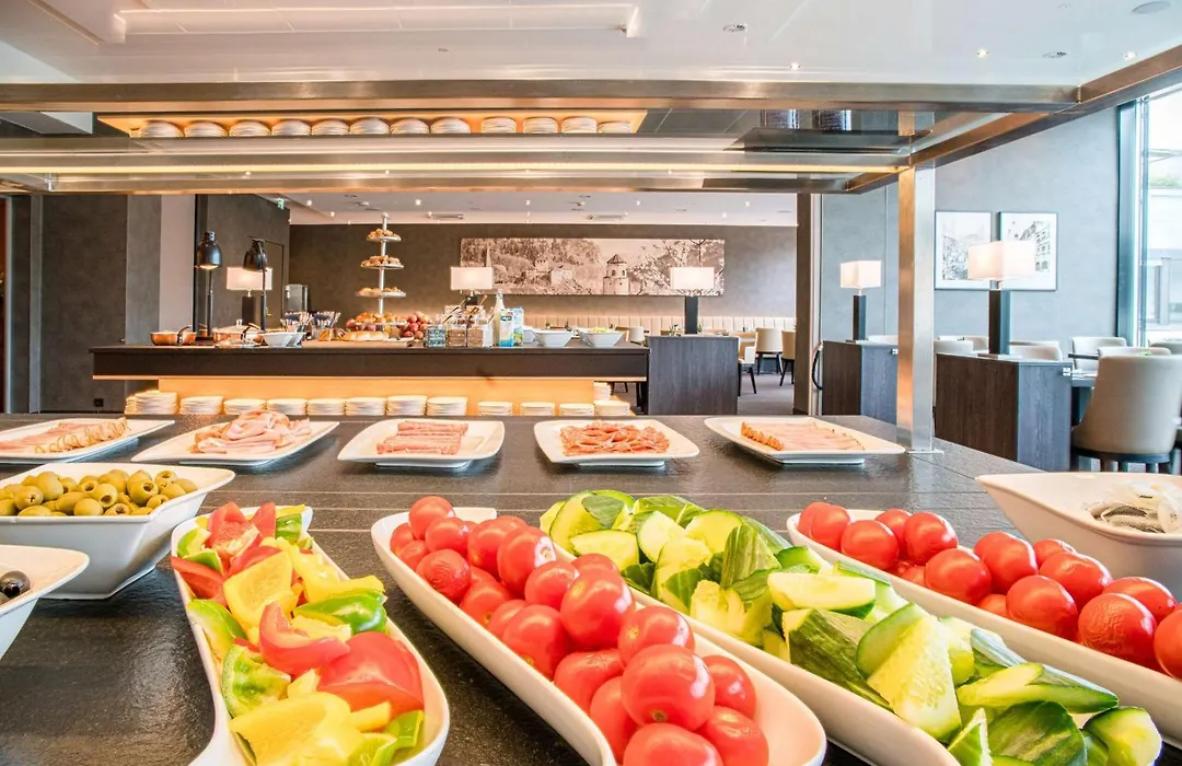 Best Western Premier Central Hotel Leonhard-1